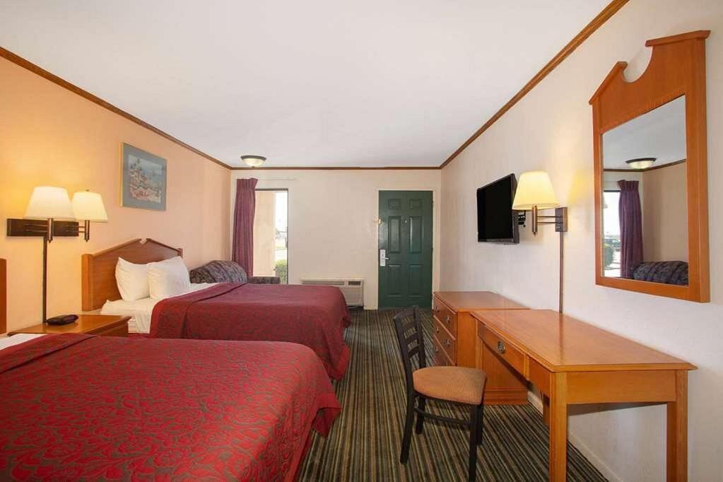Economy Hotel Wichita- Florence St Buitenkant foto